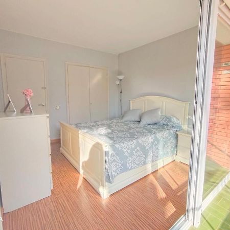 Apartamento Muy Luminoso En Segunda Linea De Mar Appartement Roda de Bará Buitenkant foto