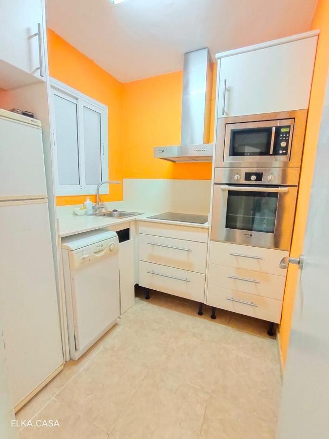 Apartamento Muy Luminoso En Segunda Linea De Mar Appartement Roda de Bará Buitenkant foto