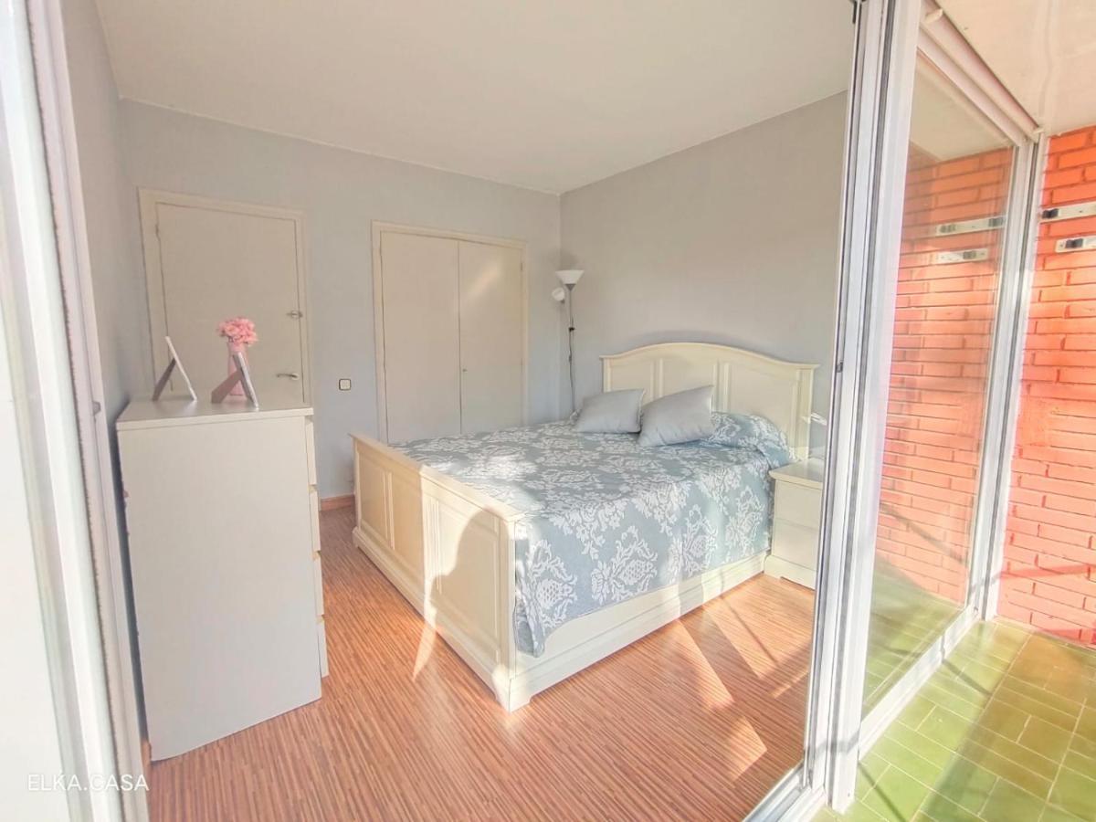 Apartamento Muy Luminoso En Segunda Linea De Mar Appartement Roda de Bará Buitenkant foto