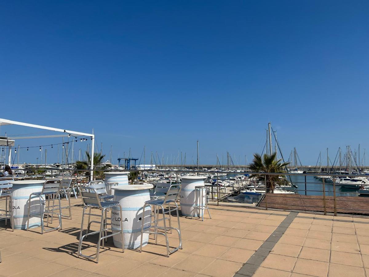 Apartamento Muy Luminoso En Segunda Linea De Mar Appartement Roda de Bará Buitenkant foto